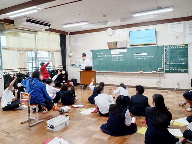 末広中学校1年生　総合学習「スペシャリスト講座～末広学区の達人から学ぶ～」